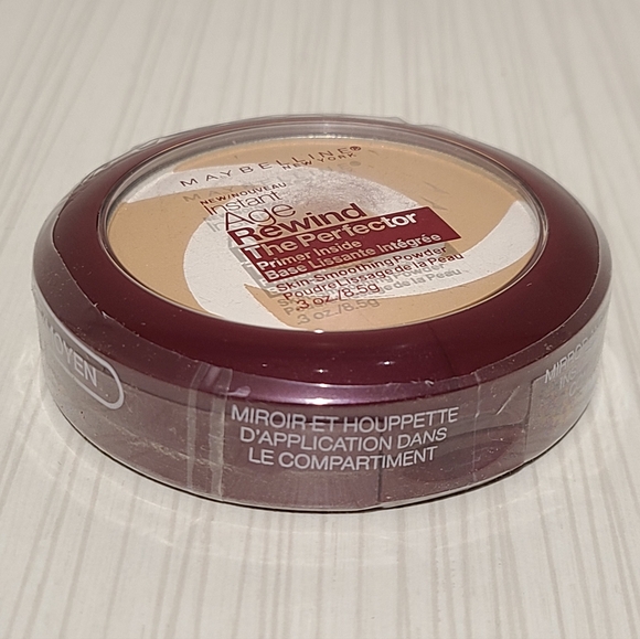 Maybelline Instant Age Rewind "The Perfector" Primer Skin Smoothing Powd… - Picture 2 of 3